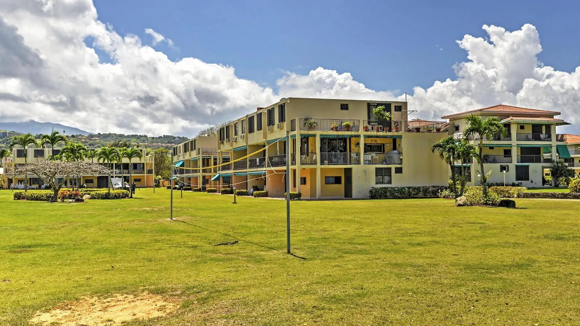 Rio Grande Resort Condo With Ocean Views And Patio! Puerto Rico